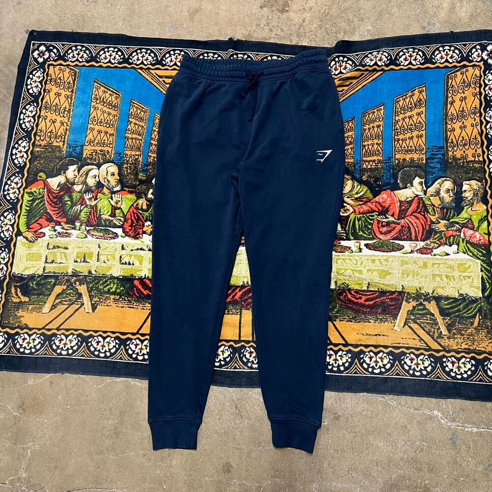 Gymshark navy blue joggers sweatpants Size medium embroidered gymwear youngla
